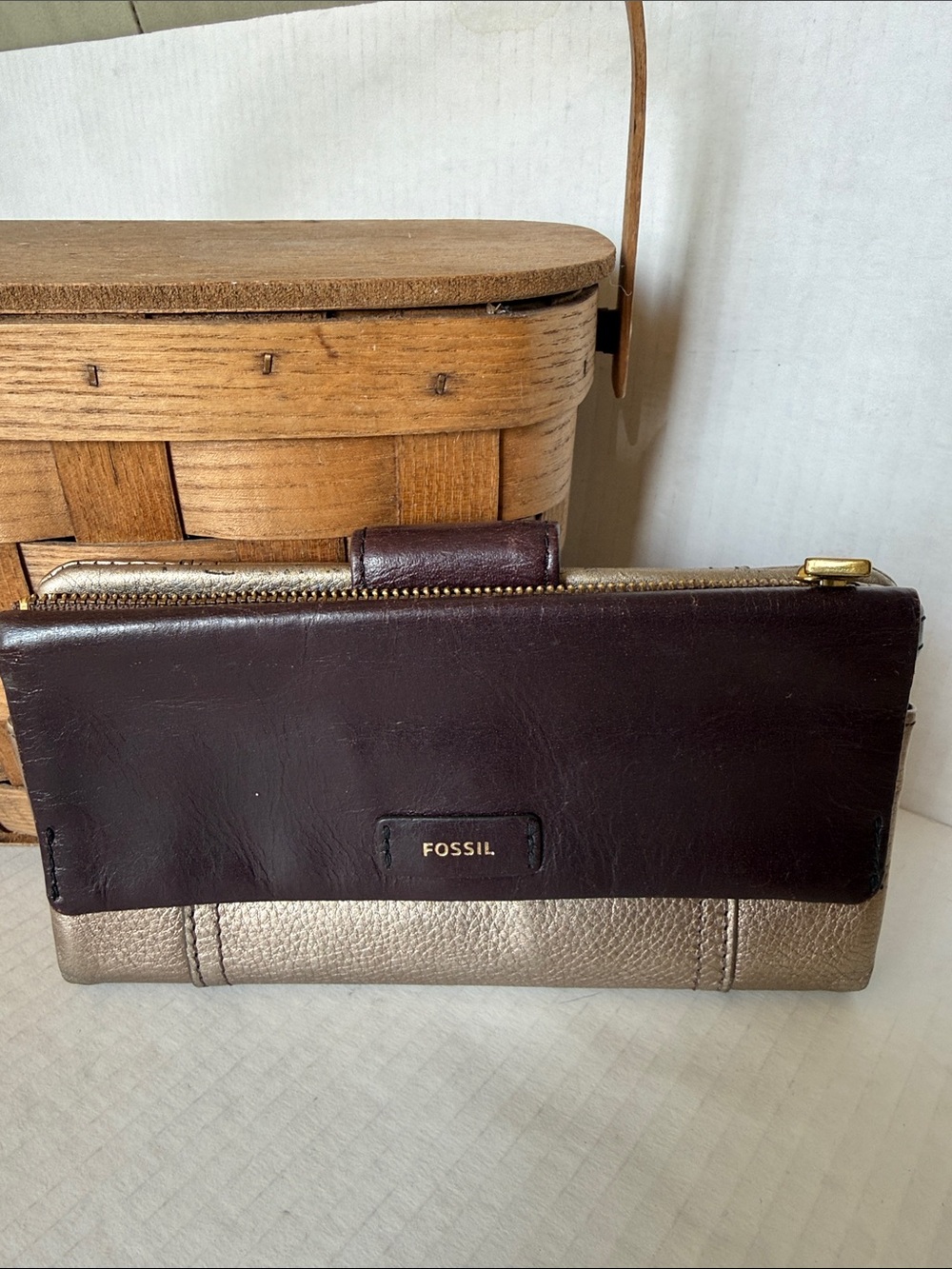 Fossil Dark Brown and Gold Leather Wallet